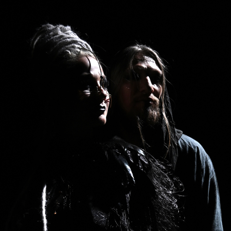 HRAFNGRIMR – Base Productions